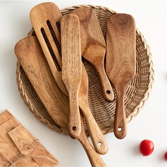 Brand new set of 5 wooden spurtles/utensils - Picture 8 of 9